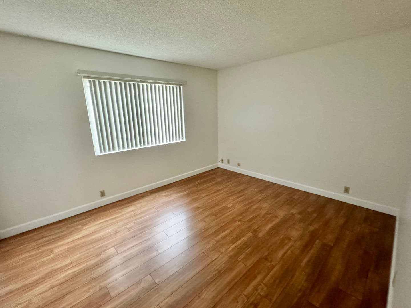 Ventura House: 6630 Sora St,