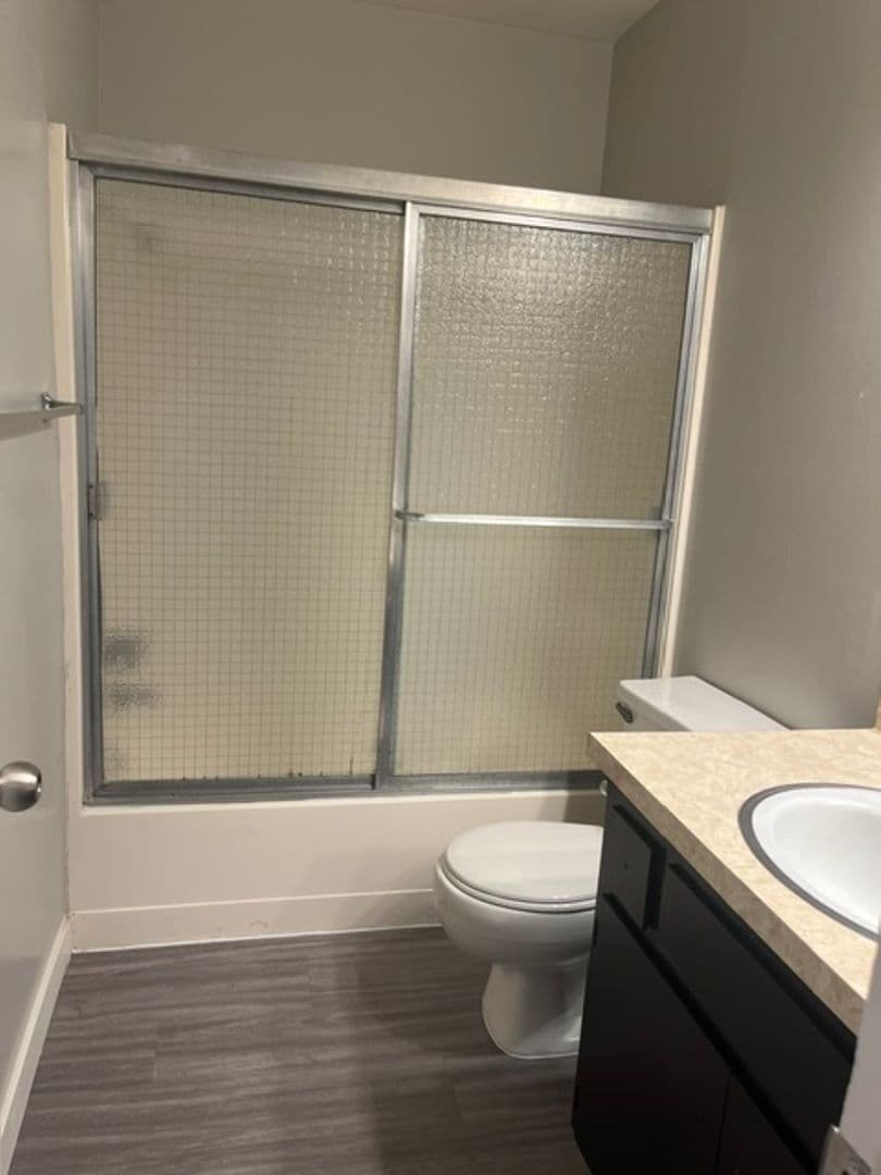 BAKERSFIELD Apartment: 4013 SORANNO AVENUE, units A-D