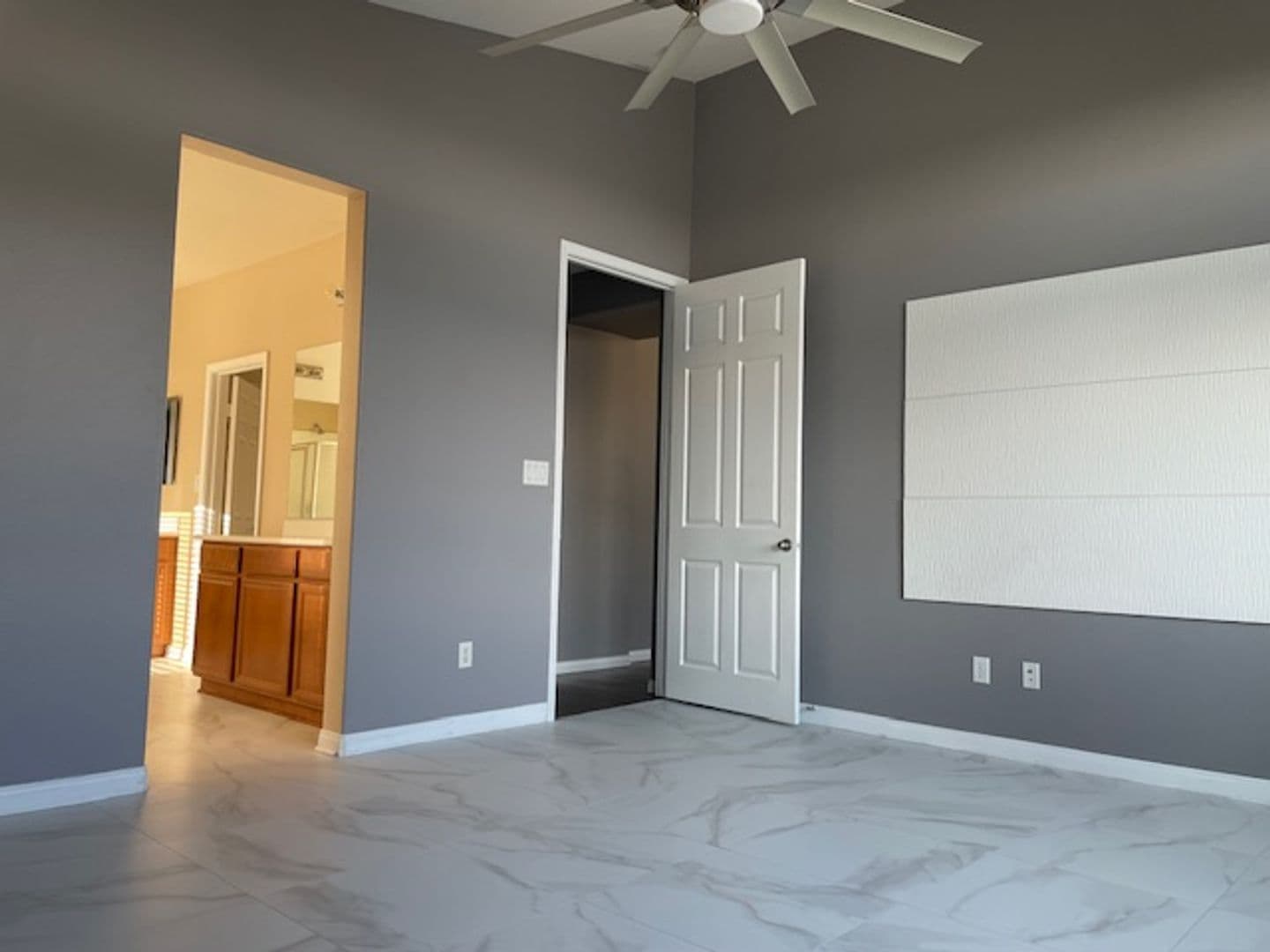 BAKERSFIELD House: 11707 CHRISTMAS ROSE DRIVE