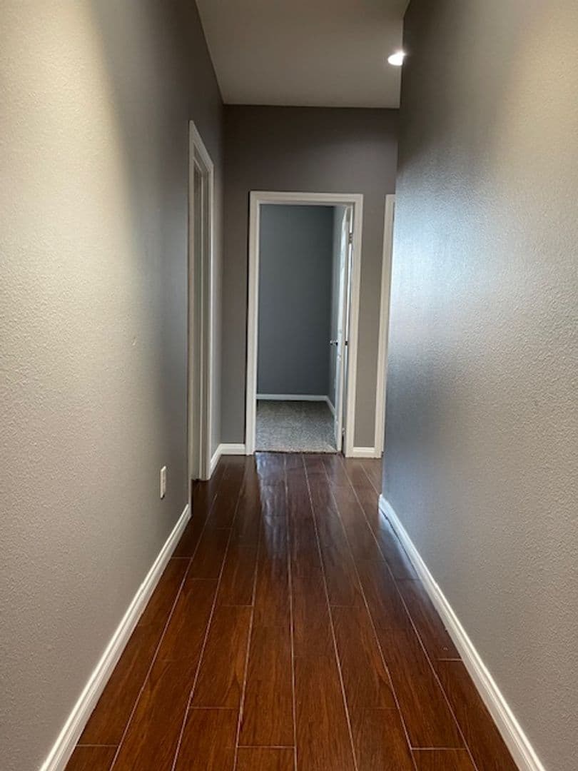 BAKERSFIELD House: 11707 CHRISTMAS ROSE DRIVE