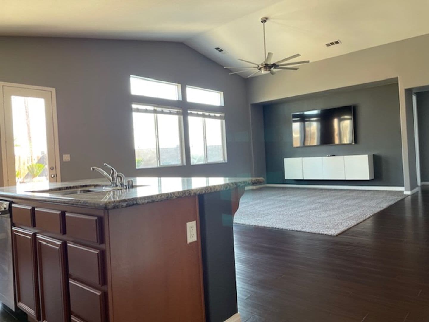 BAKERSFIELD House: 11707 CHRISTMAS ROSE DRIVE