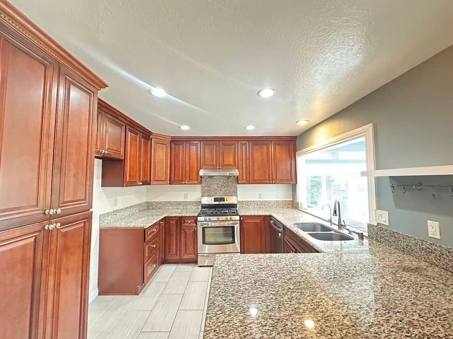 Diamond Bar House: 2043 Shaded Wood Rd