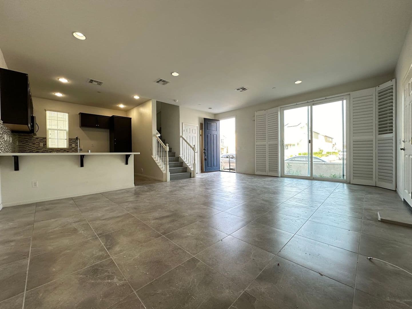 Eastvale House: 5846 Ginger Drive
