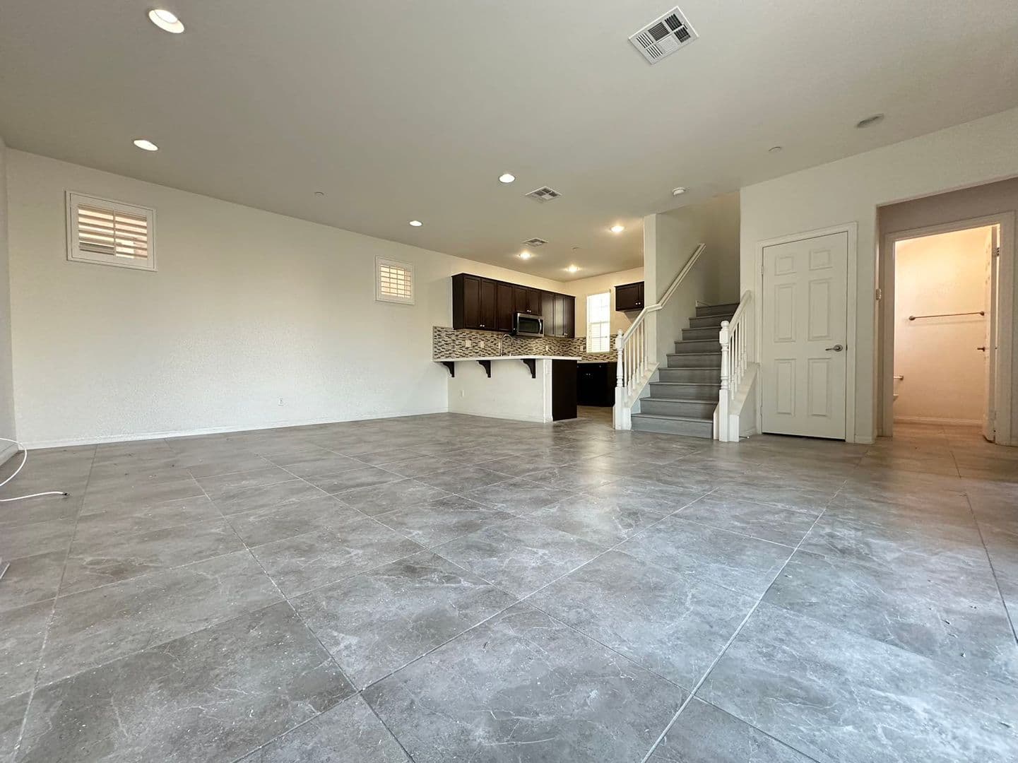 Eastvale House: 5846 Ginger Drive