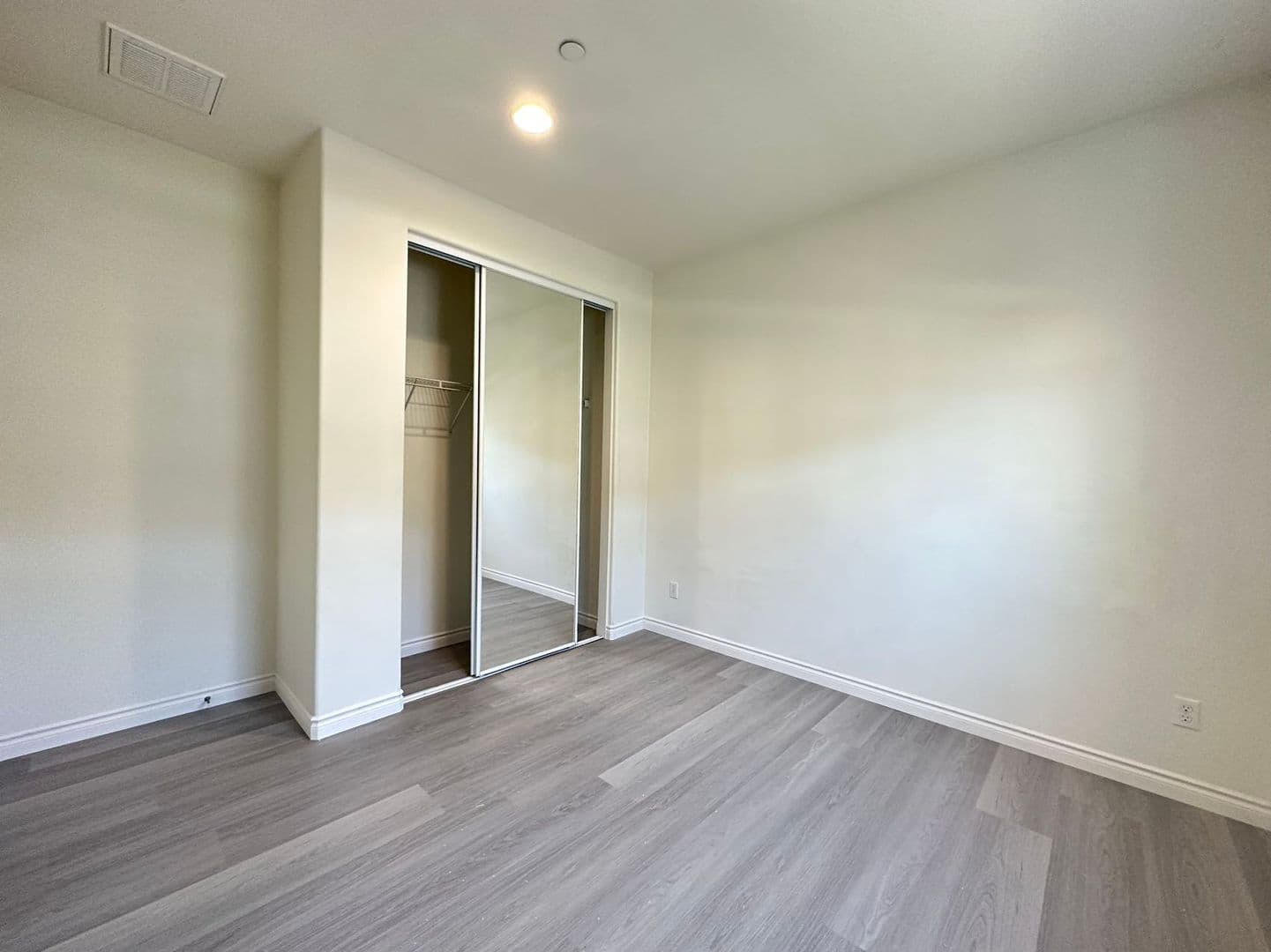 Eastvale House: 5846 Ginger Drive