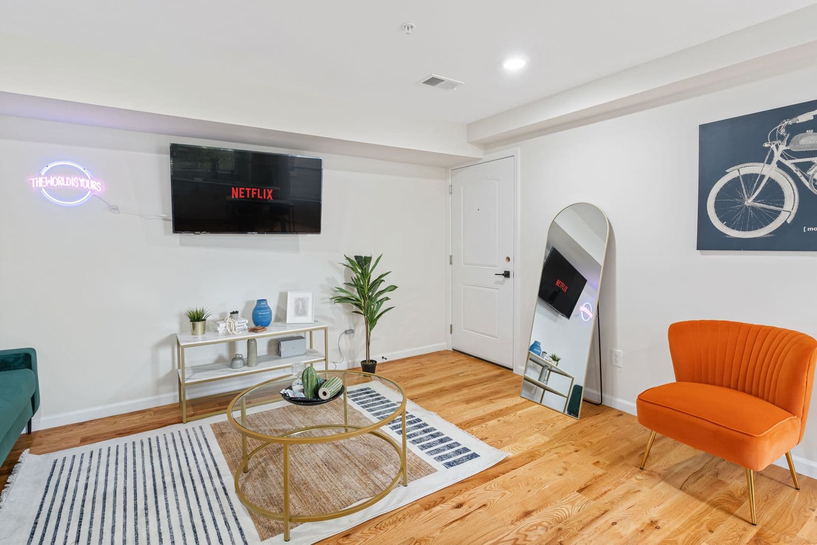 Newark Apartment: 549 South Orange Ave