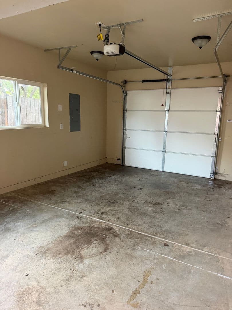 Keizer Apartment: 1633 Sieburg St NE
