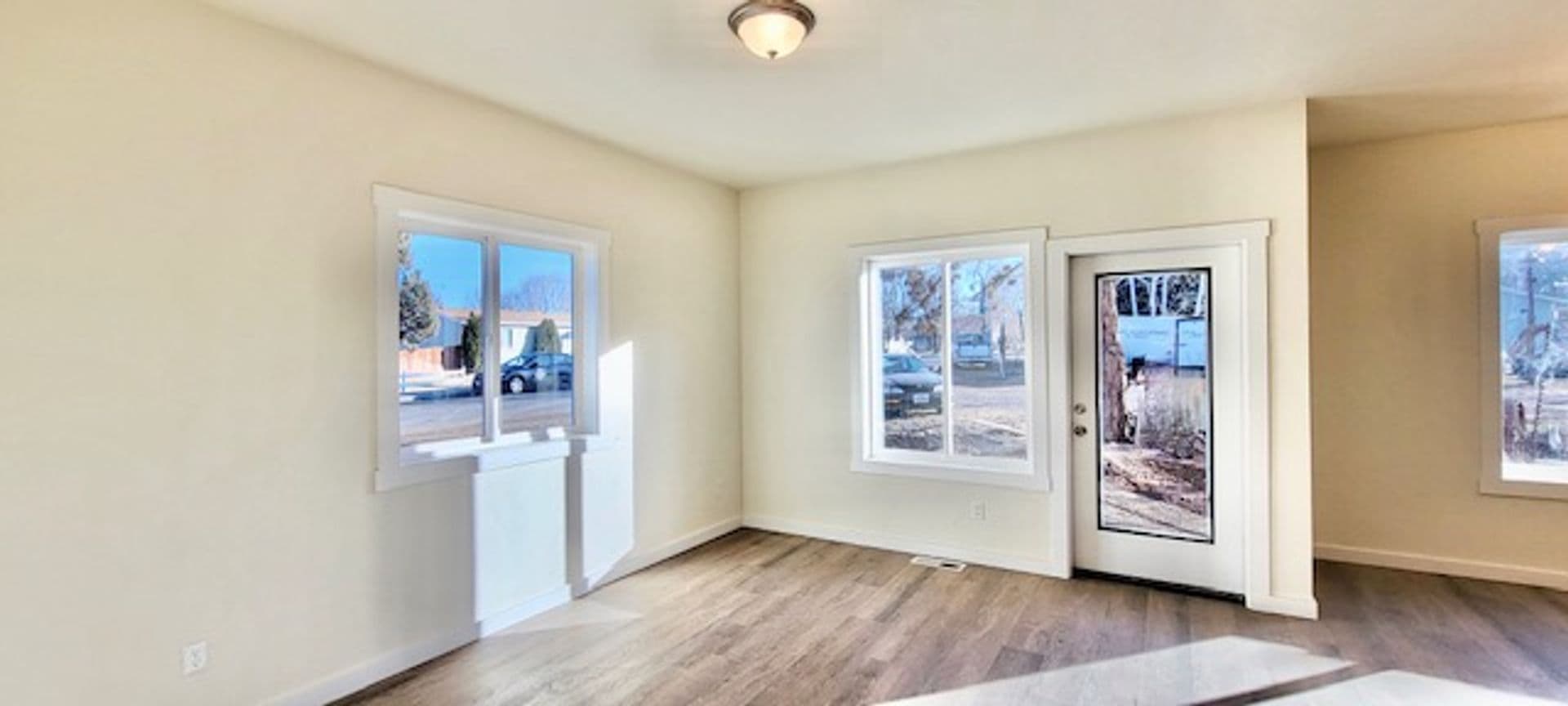 REDMOND Apartment: 2141 SW 19TH ST
