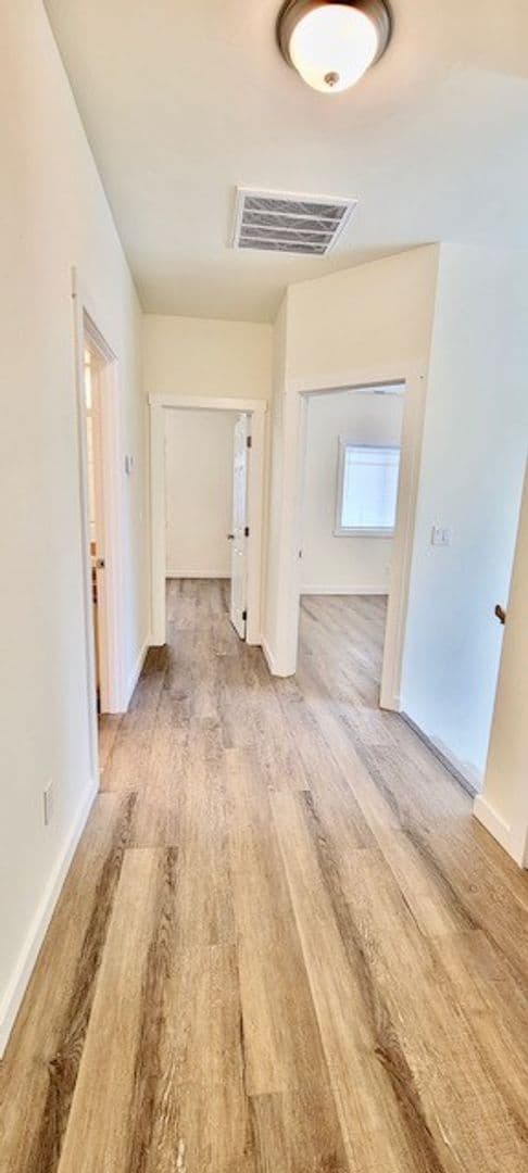 REDMOND Apartment: 2141 SW 19TH ST