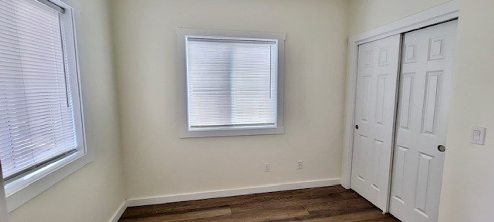 REDMOND Apartment: 2141 SW 19TH ST