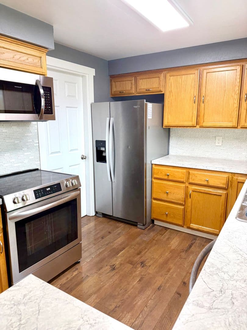 SALEM House: 4023 CAROLINA AVE NE