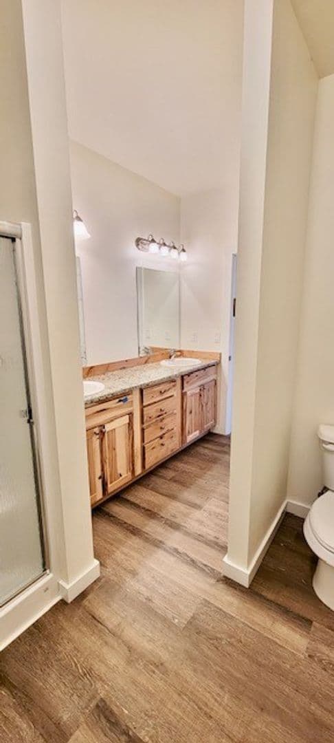 REDMOND Apartment: 2141 SW 19TH ST