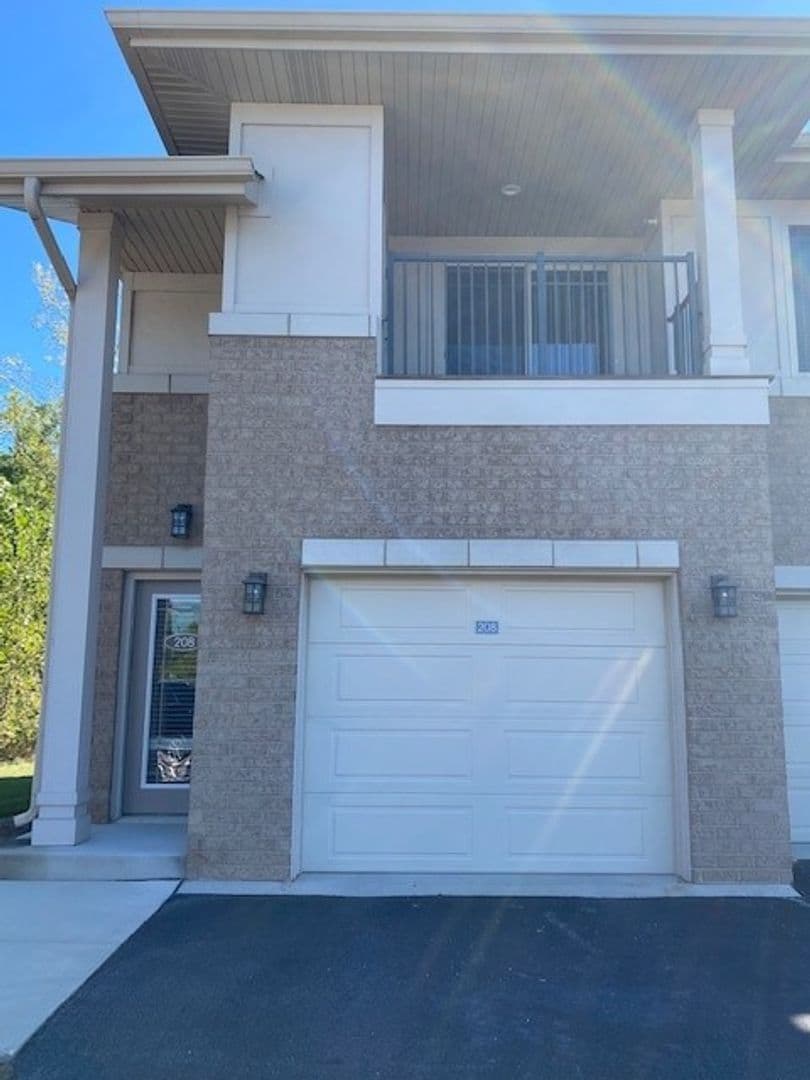 Chesterton Apartment: 2113 Kelle Dr