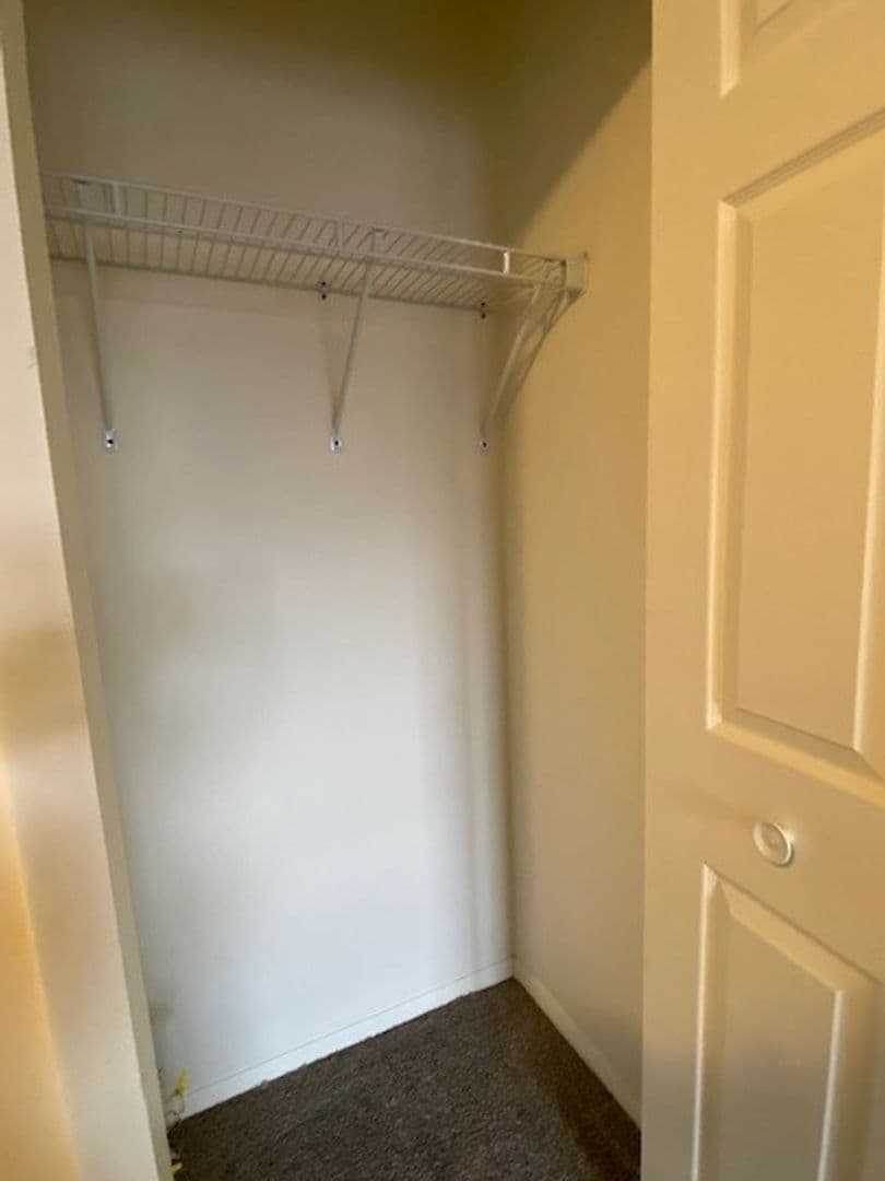 Chesterton Apartment: 1623 Westchester Ave