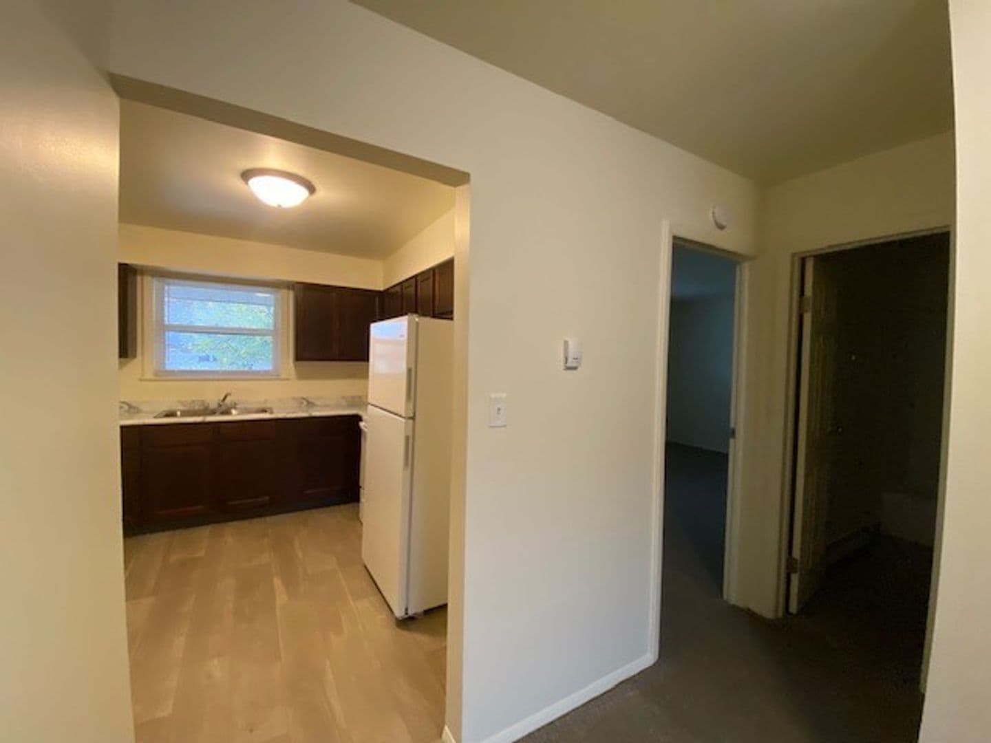 Chesterton Apartment: 1623 Westchester Ave