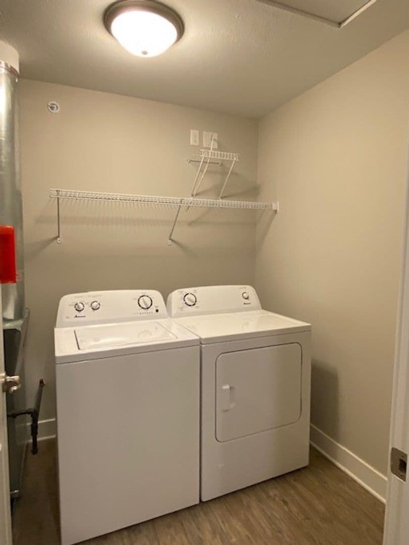 Chesterton Apartment: 2113 Kelle Dr