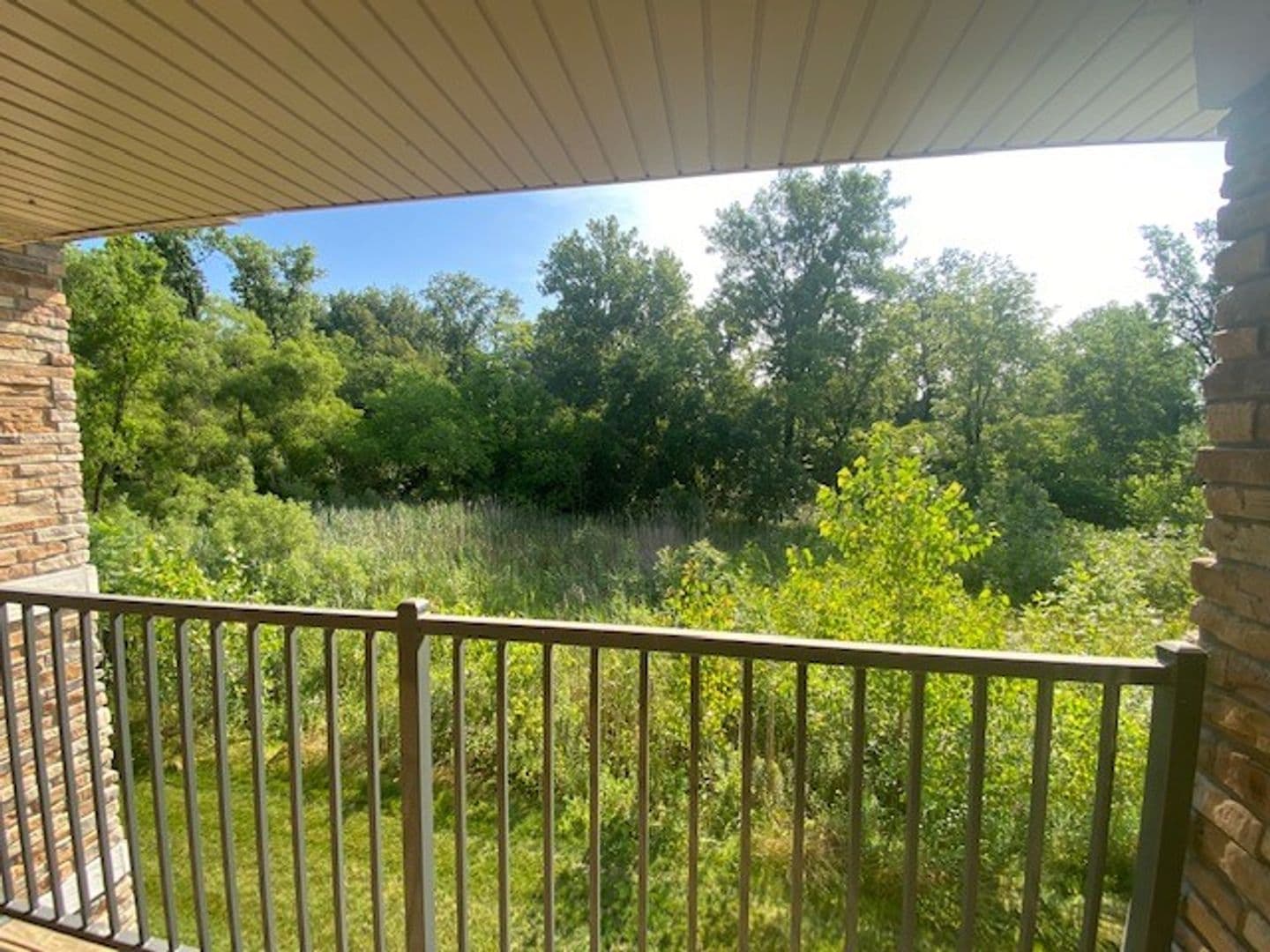 Chesterton Apartment: 2113 Kelle Dr