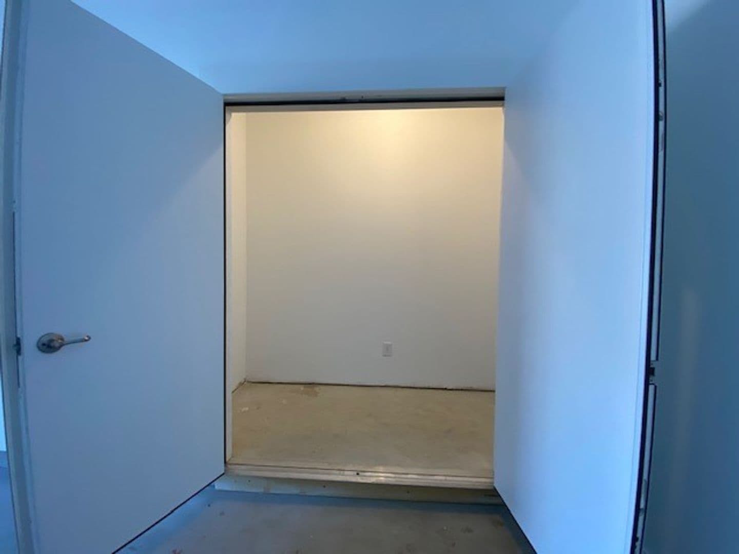 Chesterton Apartment: 2113 Kelle Dr