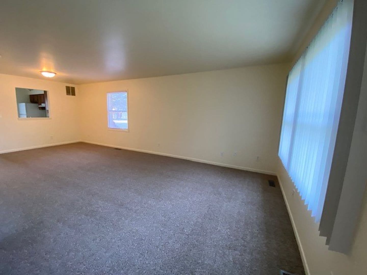 Chesterton Apartment: 1623 Westchester Ave