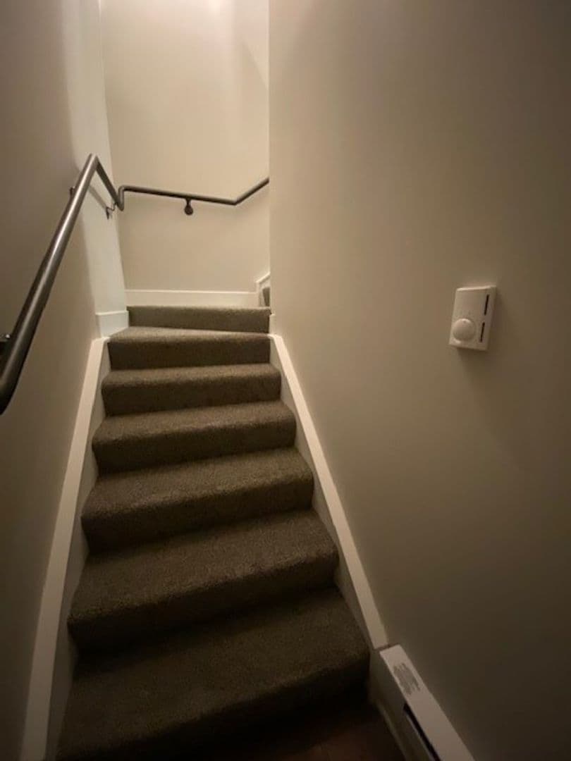Chesterton Apartment: 2113 Kelle Dr