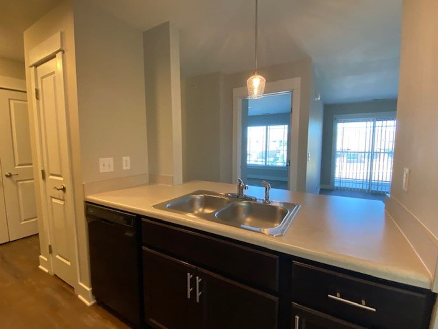 Chesterton Apartment: 2113 Kelle Dr