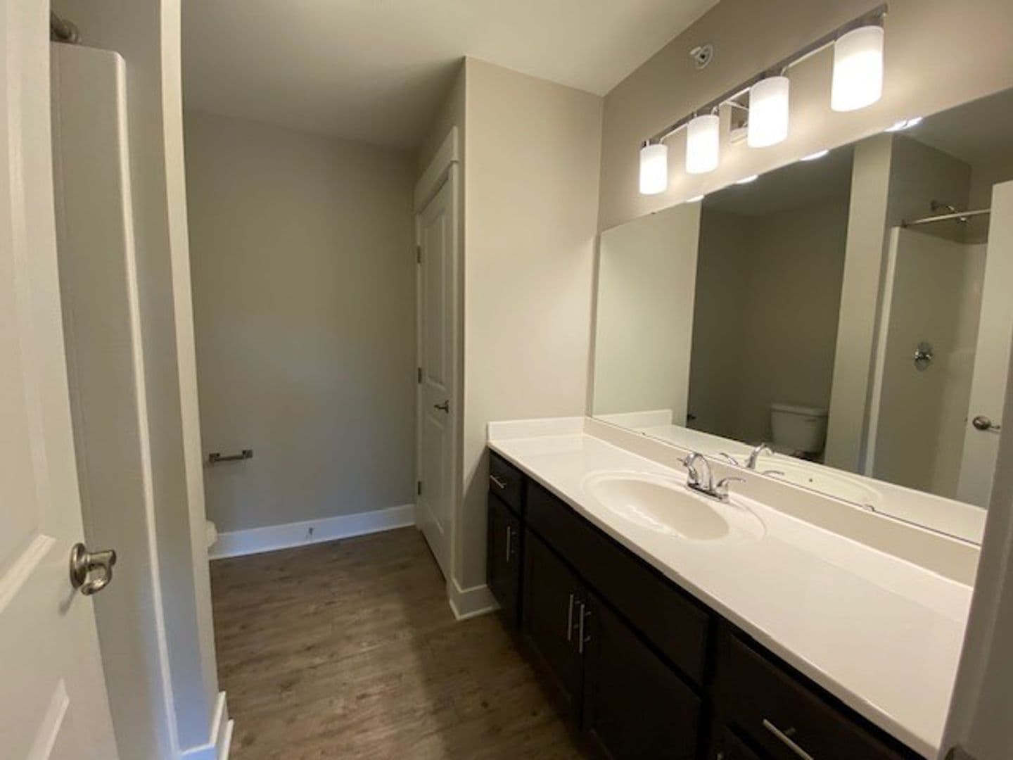 Chesterton Apartment: 2113 Kelle Dr