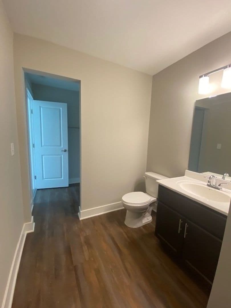 Chesterton Apartment: 2113 Kelle Dr