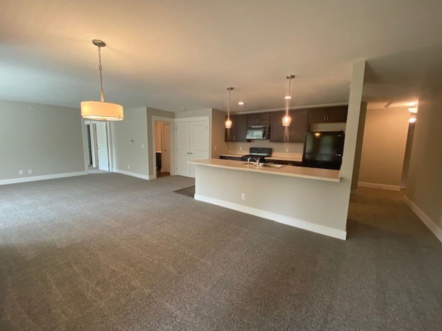 Chesterton Apartment: 2113 Kelle Dr