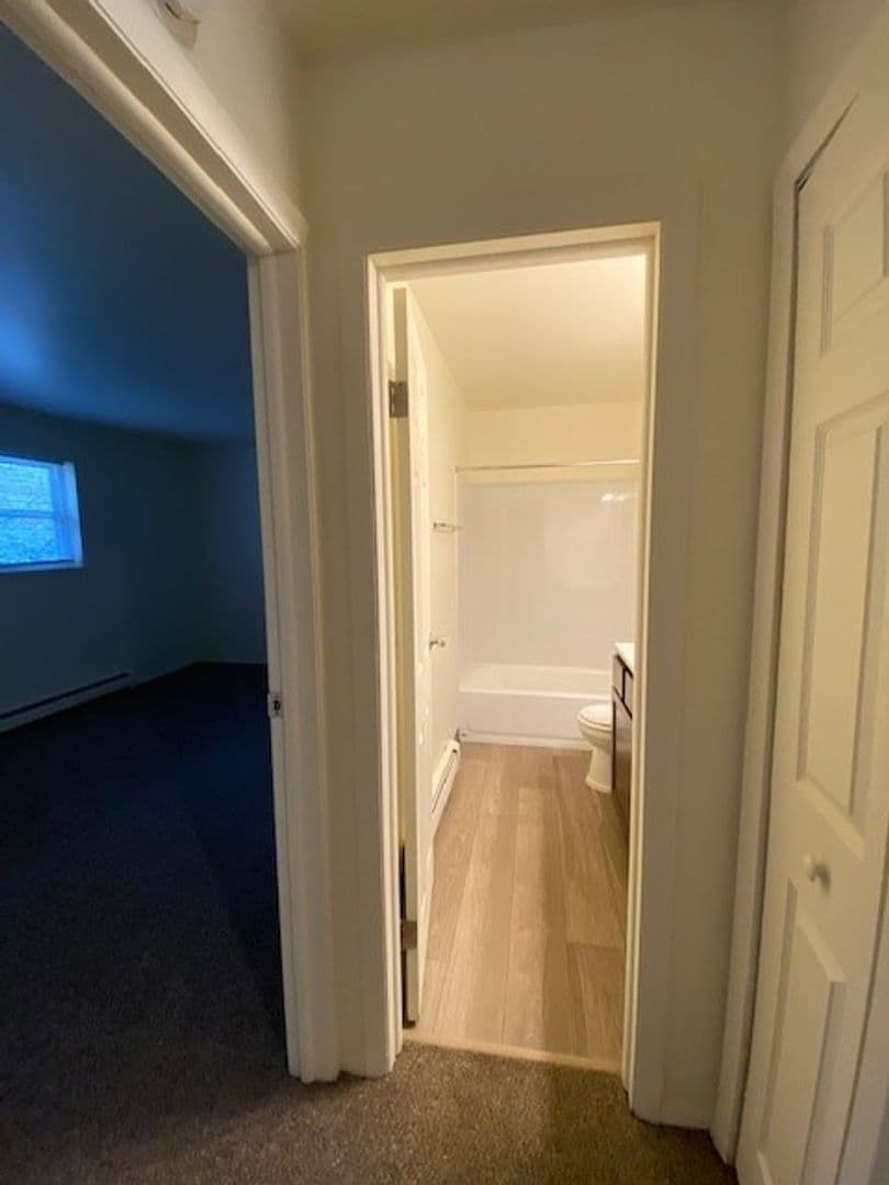 Chesterton Apartment: 1623 Westchester Ave