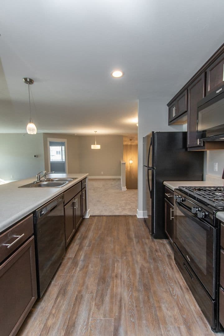 Chesterton Apartment: 2113 Kelle Dr
