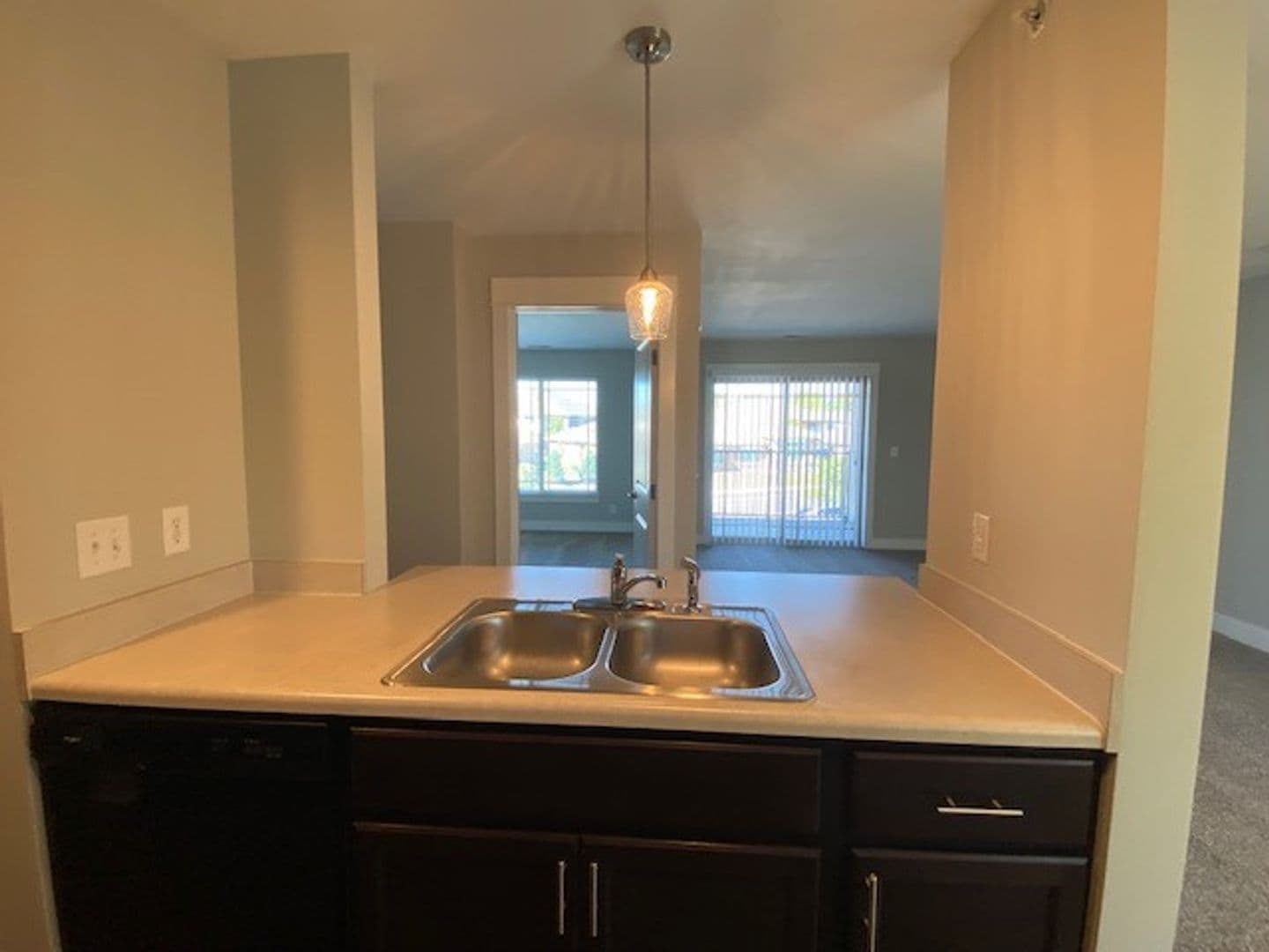 Chesterton Apartment: 2113 Kelle Dr