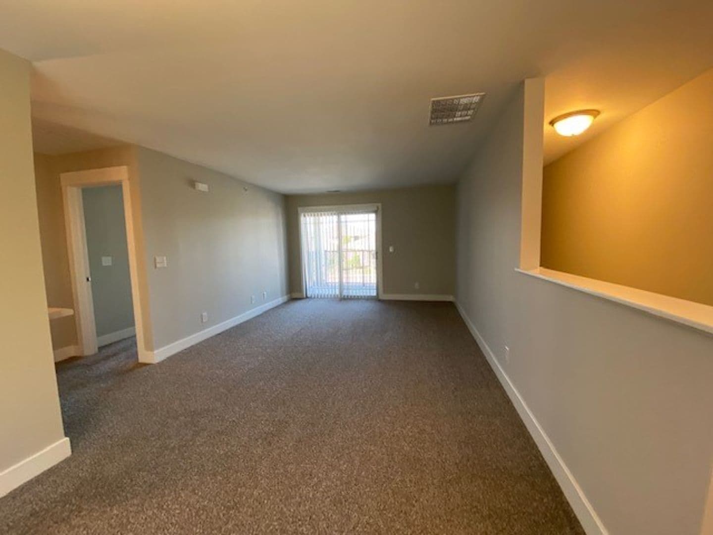 Chesterton Apartment: 2113 Kelle Dr