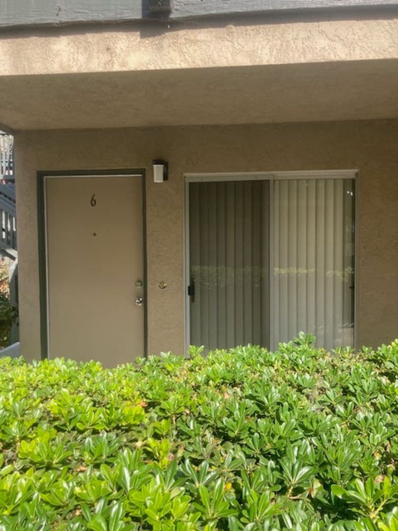 Chula Vista Apartment: 1051 Broadway
