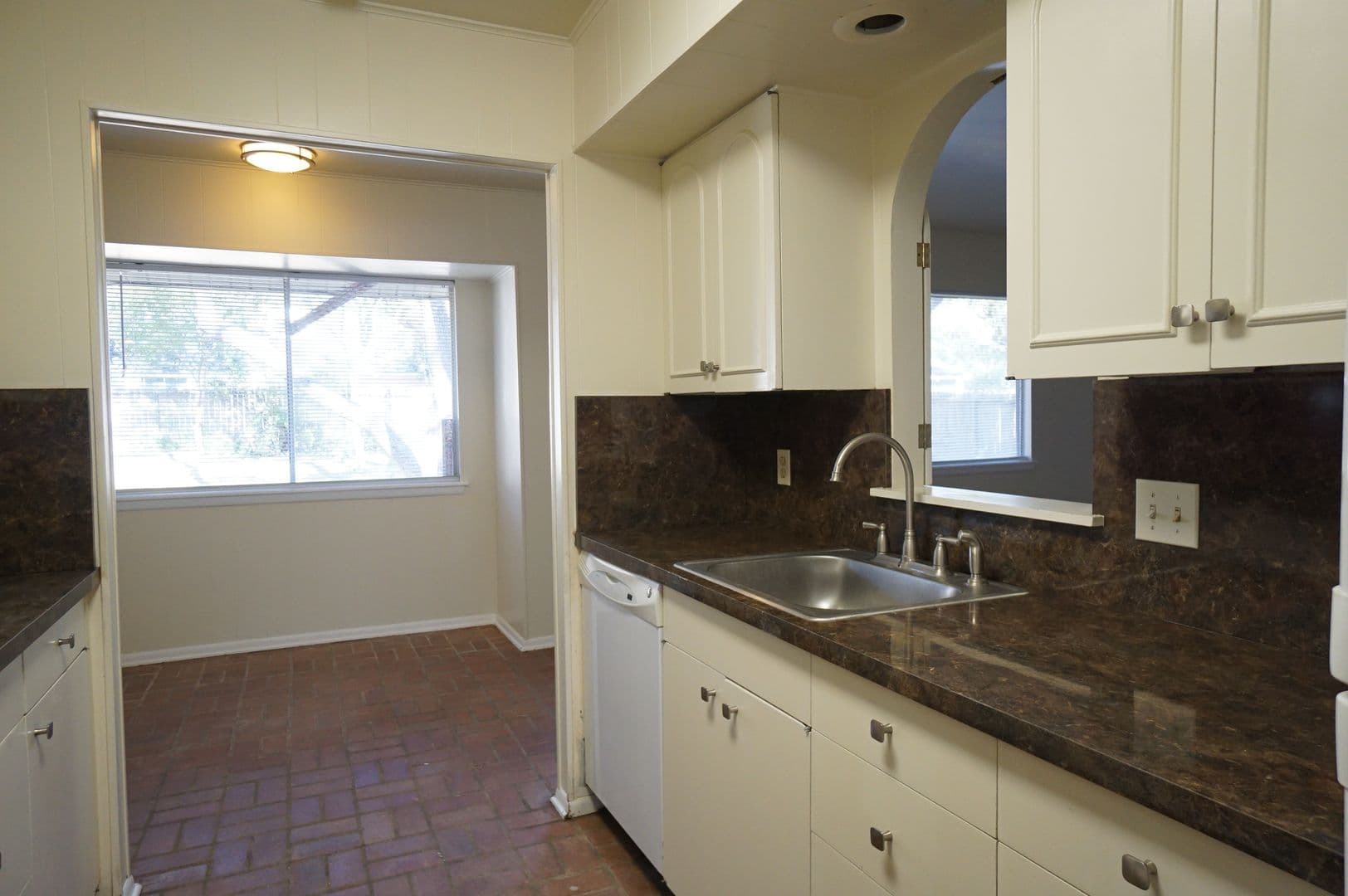 San Antonio House: 11615 Sandman