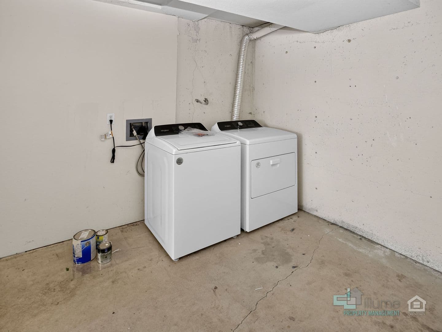Portland Apartment: 220-244 NE Bridgeton Rd