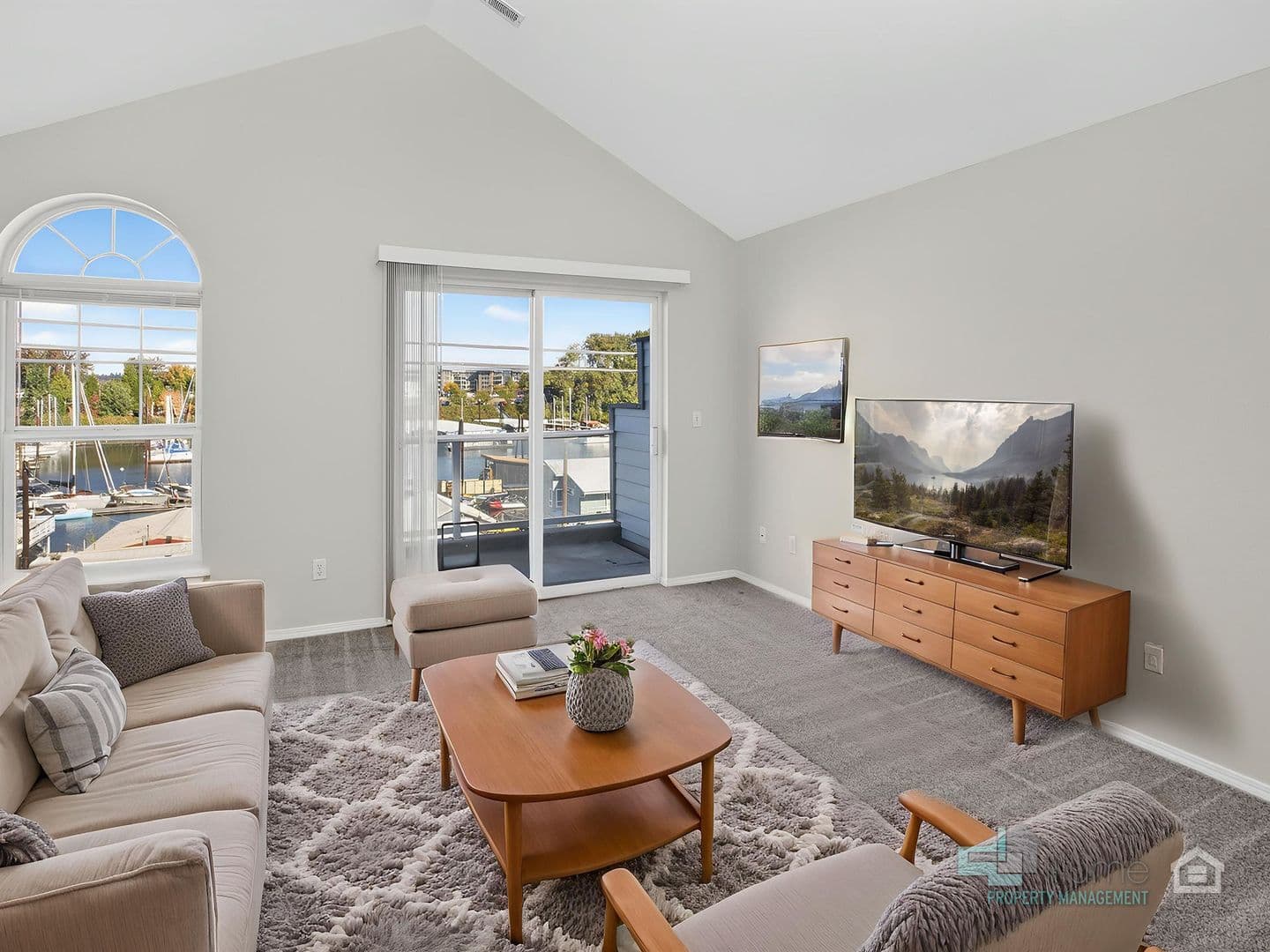 Portland Apartment: 220-244 NE Bridgeton Rd