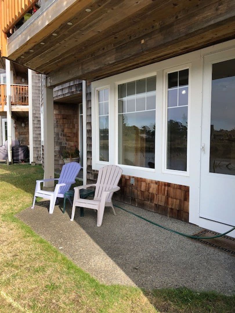 Seaside House: 1108 S. Holladay Dr. #14