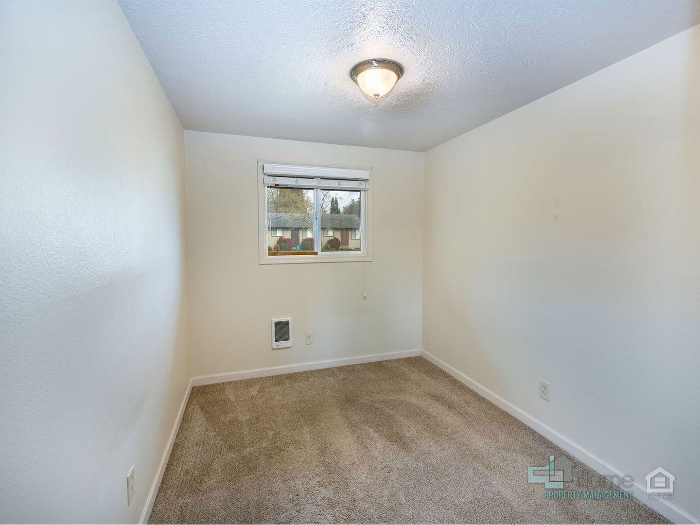 Beaverton Apartment: 3525 SW 122nd Avenue