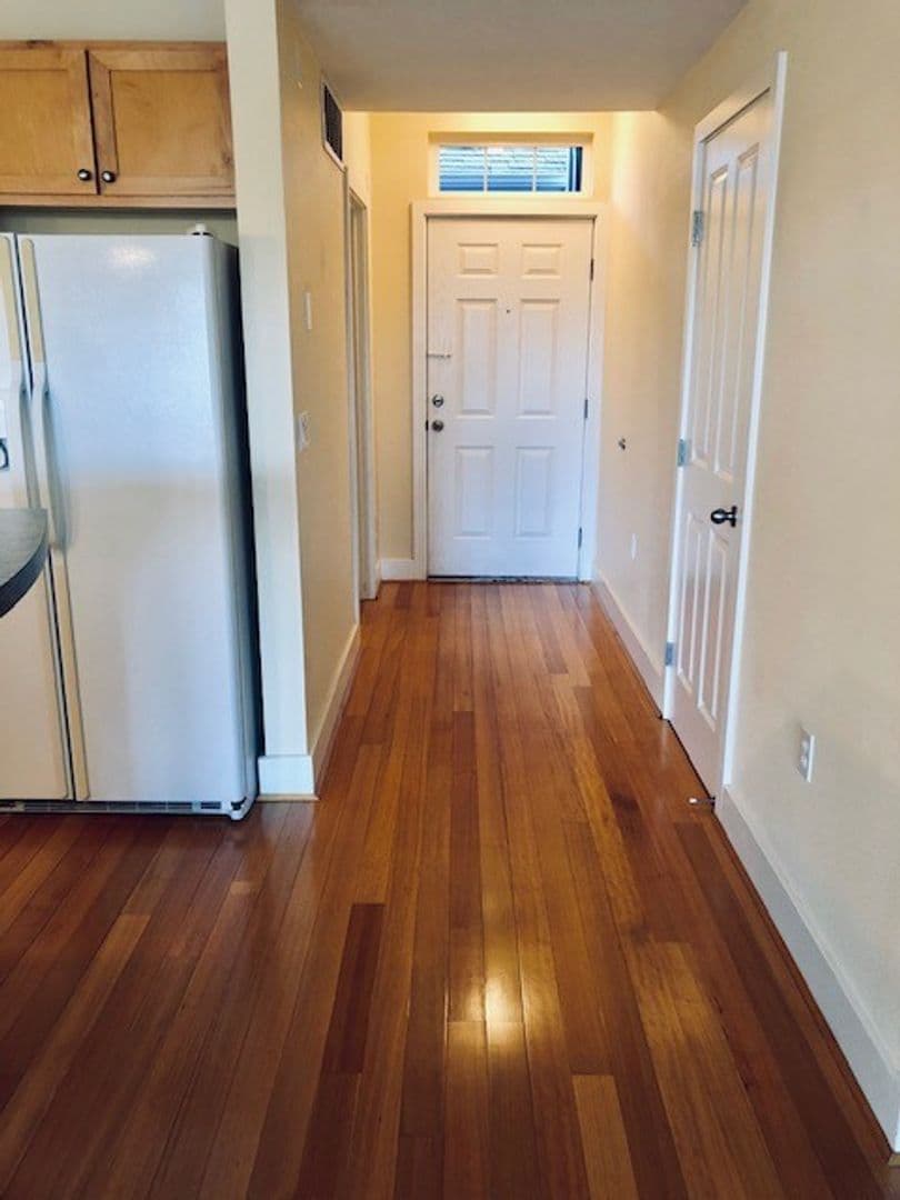 Seaside House: 1108 S. Holladay Dr. #14