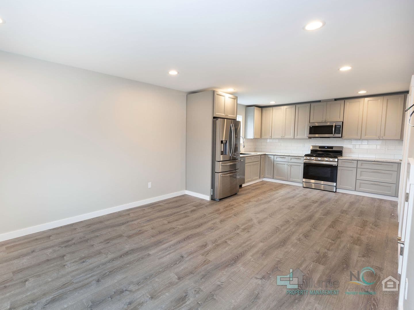 Seaside House: 521 S. Edgewood- Unit B