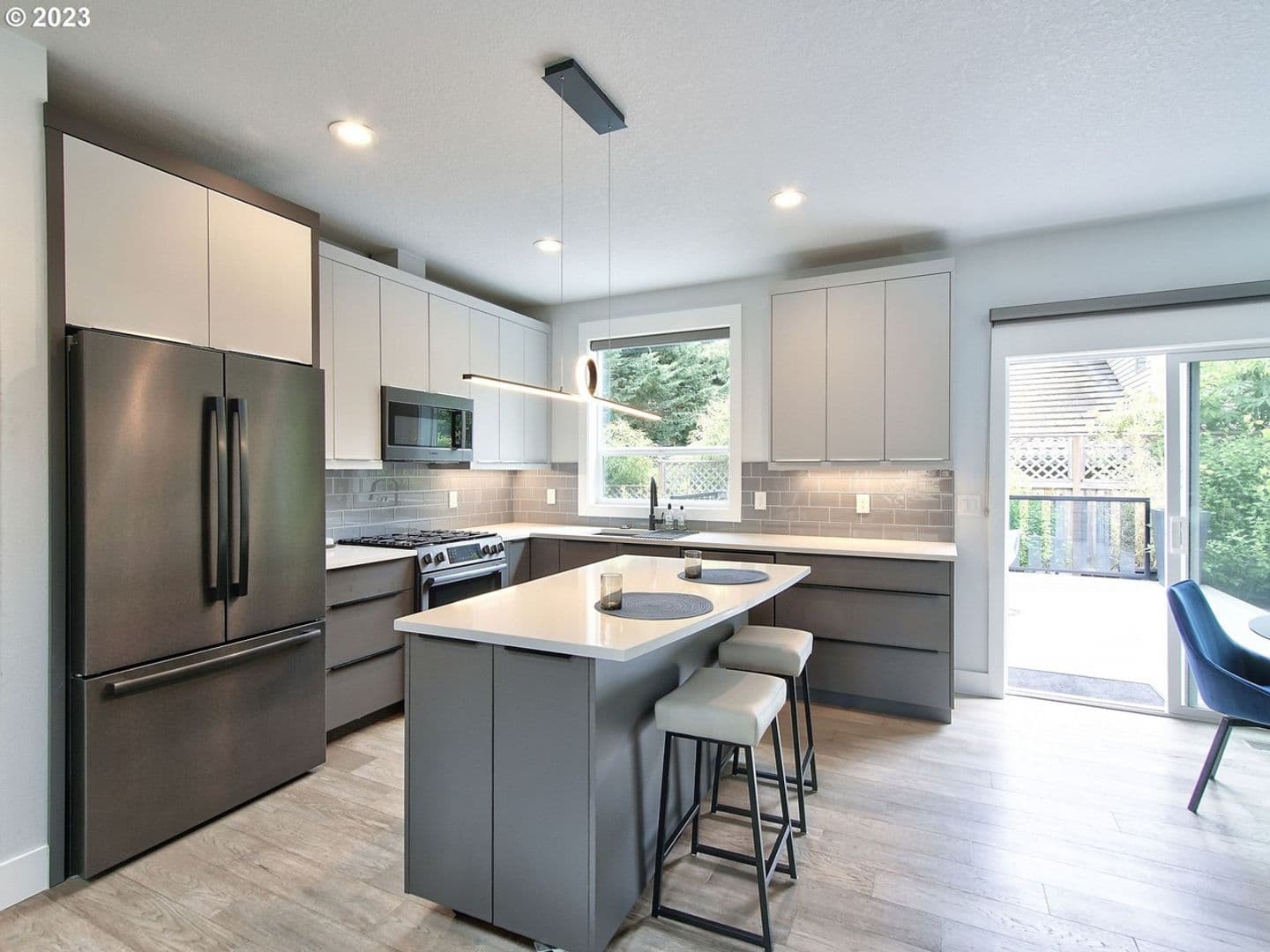 Lake Oswego House: 35 Oriole Lane