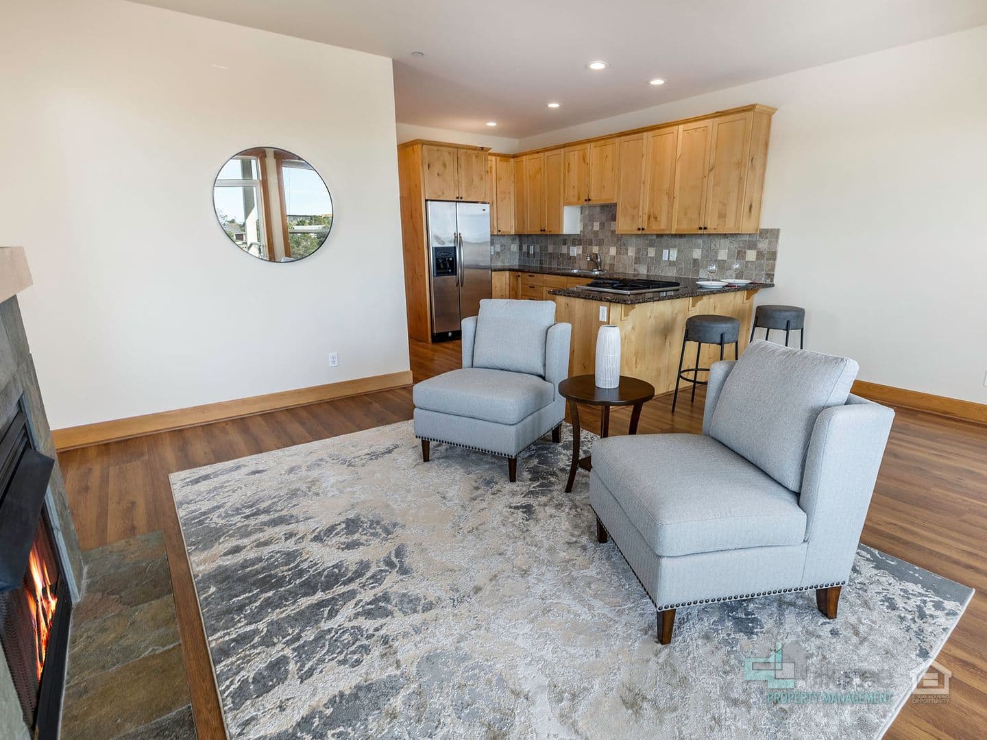 Seaside Condo: 224 N Holladay Dr