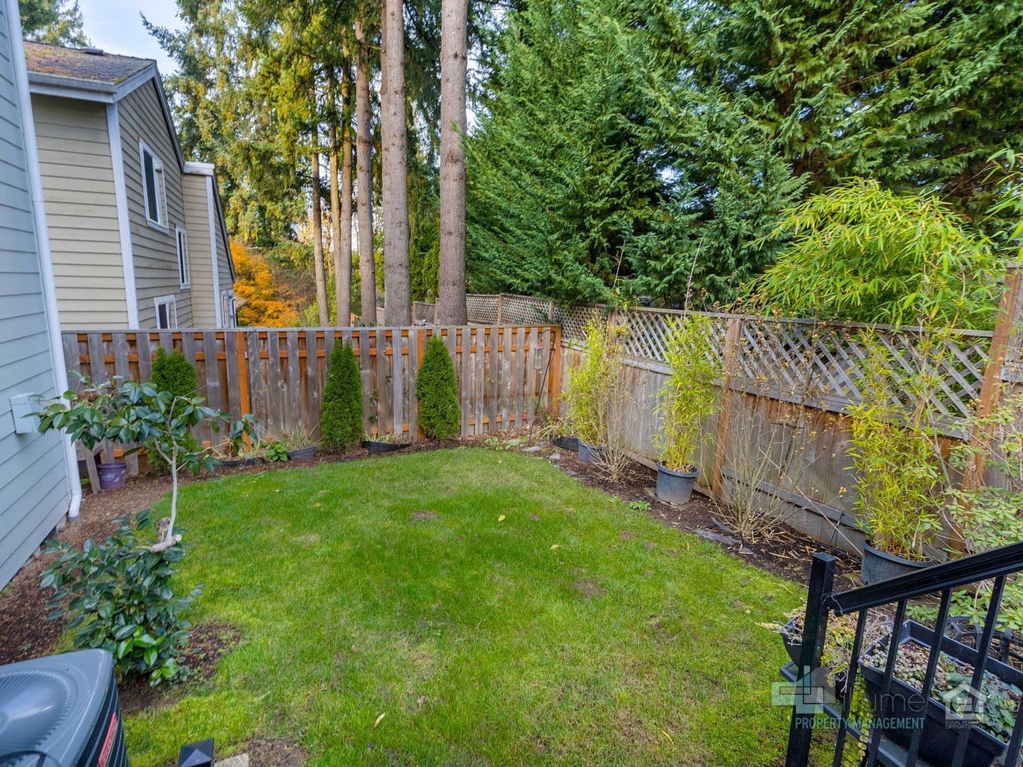 Lake Oswego House: 35 Oriole Lane