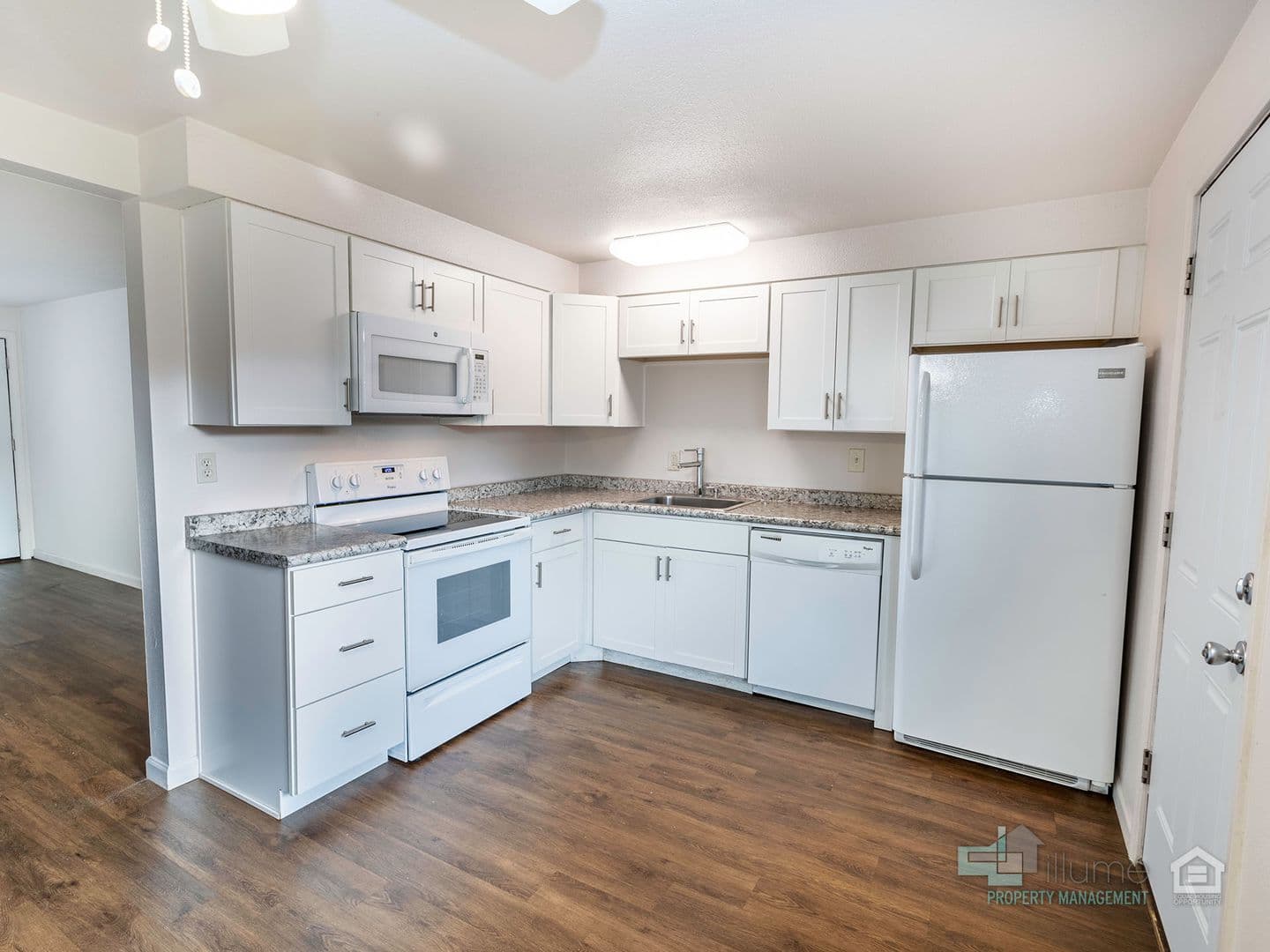 Beaverton Apartment: 3525 SW 122nd Avenue
