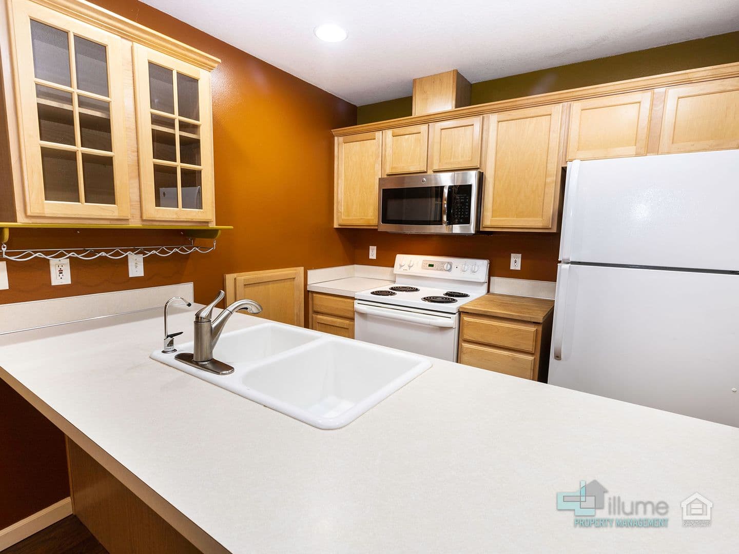 Portland House: 5215 SE Pardee St.
