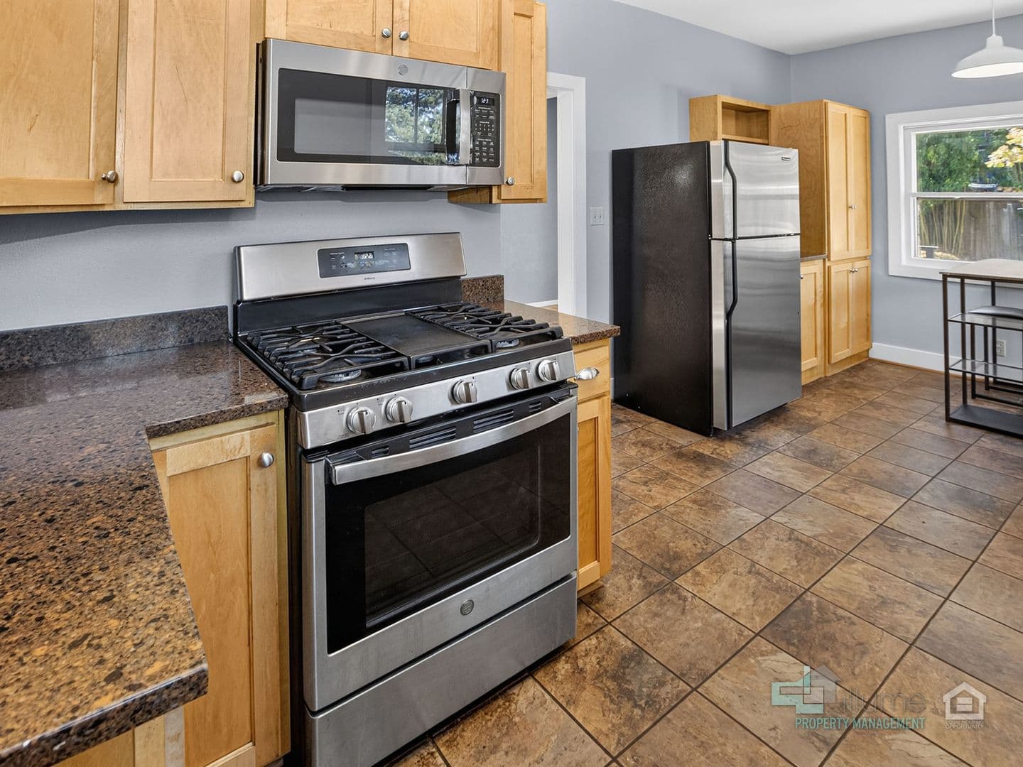 Portland House: 5617 NE 27th Ave
