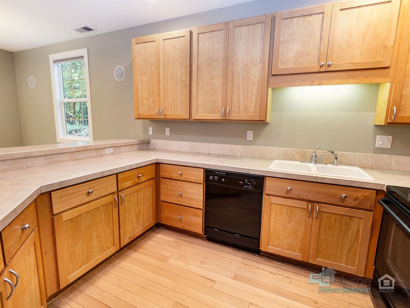 Beaverton House: 9305 SW Jasper Drive