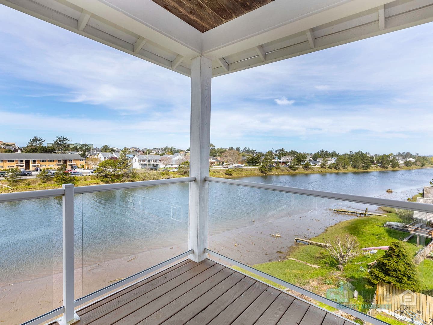 Seaside Condo: 224 N Holladay Dr
