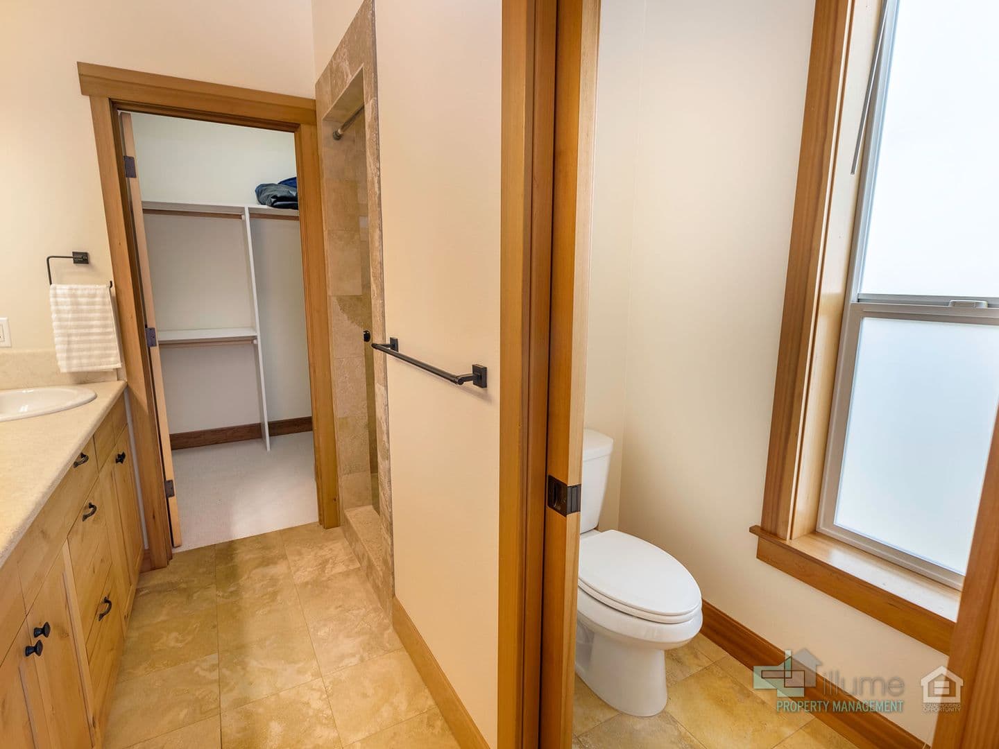 Seaside Condo: 224 N Holladay Dr