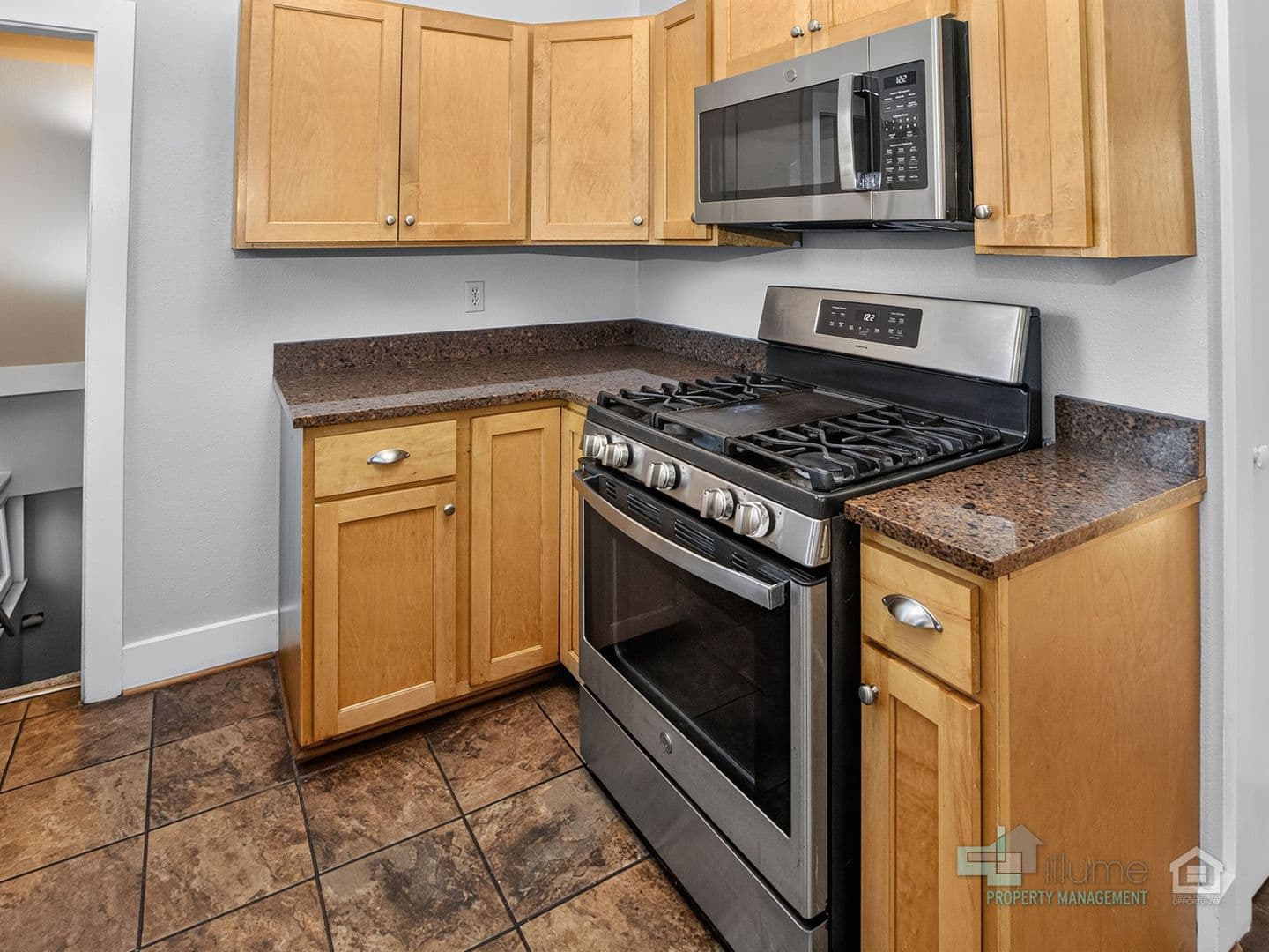 Portland House: 5617 NE 27th Ave